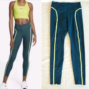 Nike Women's One Luxe Icon Clash Training Leggings teal green size medium